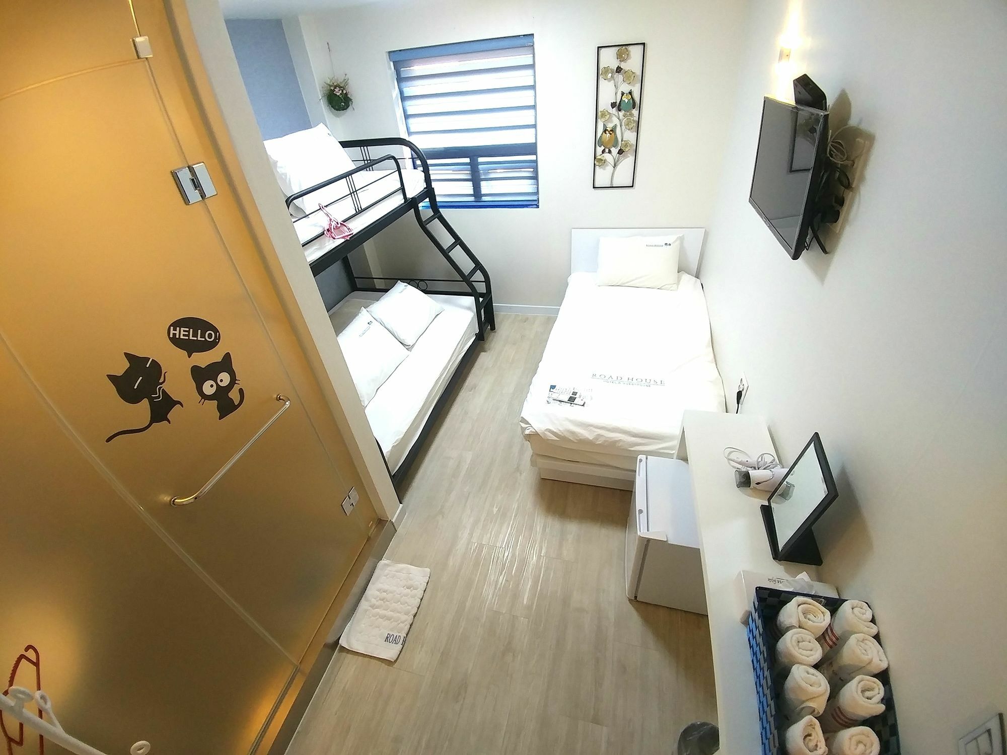 Hotel Road Myeongdong Seúl Exterior foto